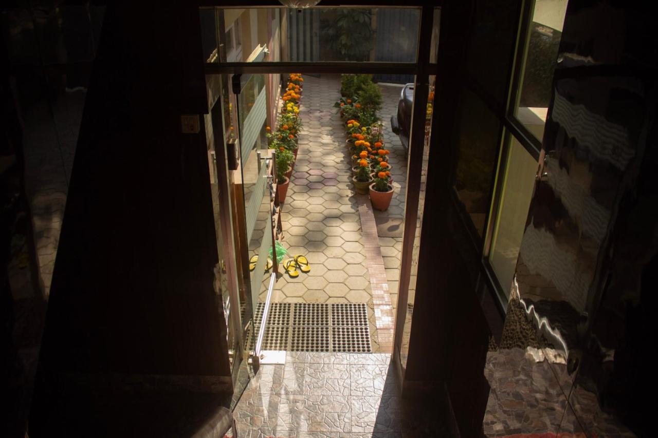 Sudha'S Garden Home กาฐมาณฑุ ภายนอก รูปภาพ