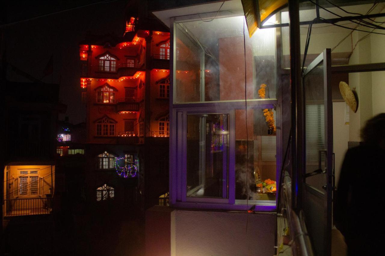 Sudha'S Garden Home กาฐมาณฑุ ภายนอก รูปภาพ