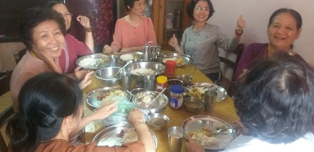 Sudha'S Garden Home กาฐมาณฑุ ภายนอก รูปภาพ